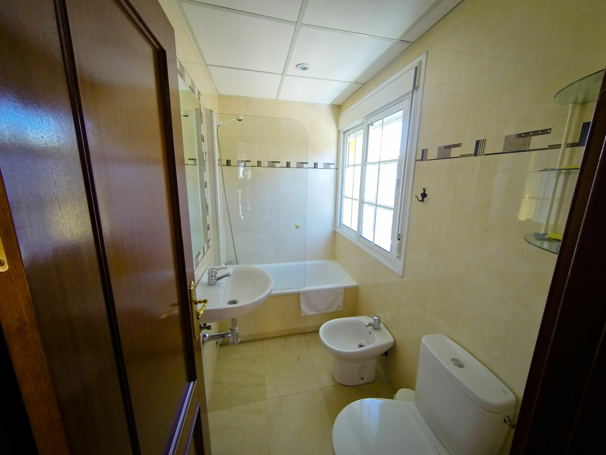 Hostal La Muralla Seville Ngoại thất bức ảnh