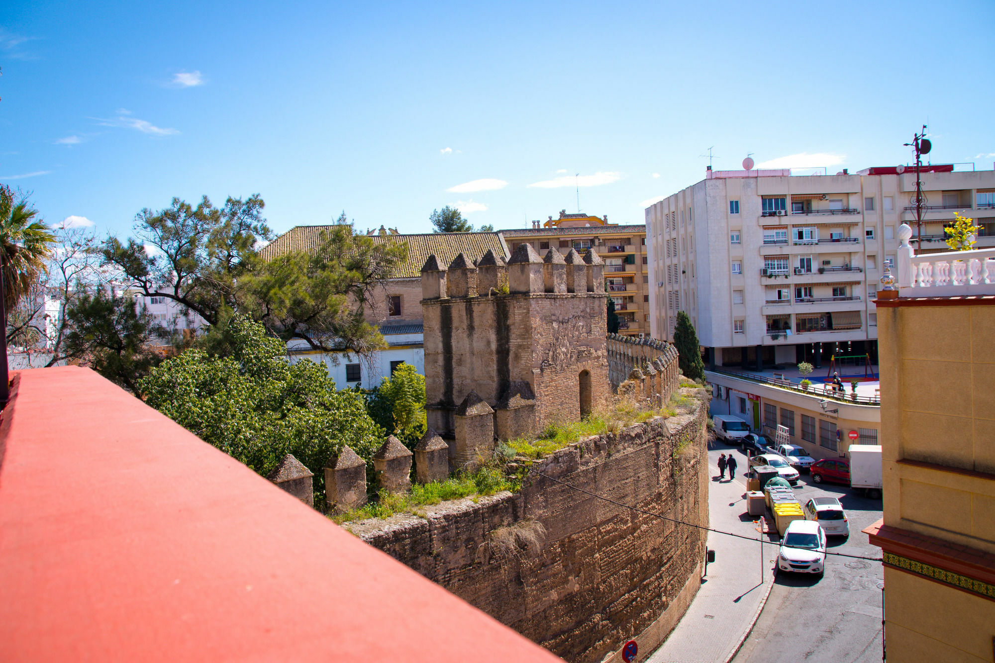 Hostal La Muralla Seville Ngoại thất bức ảnh
